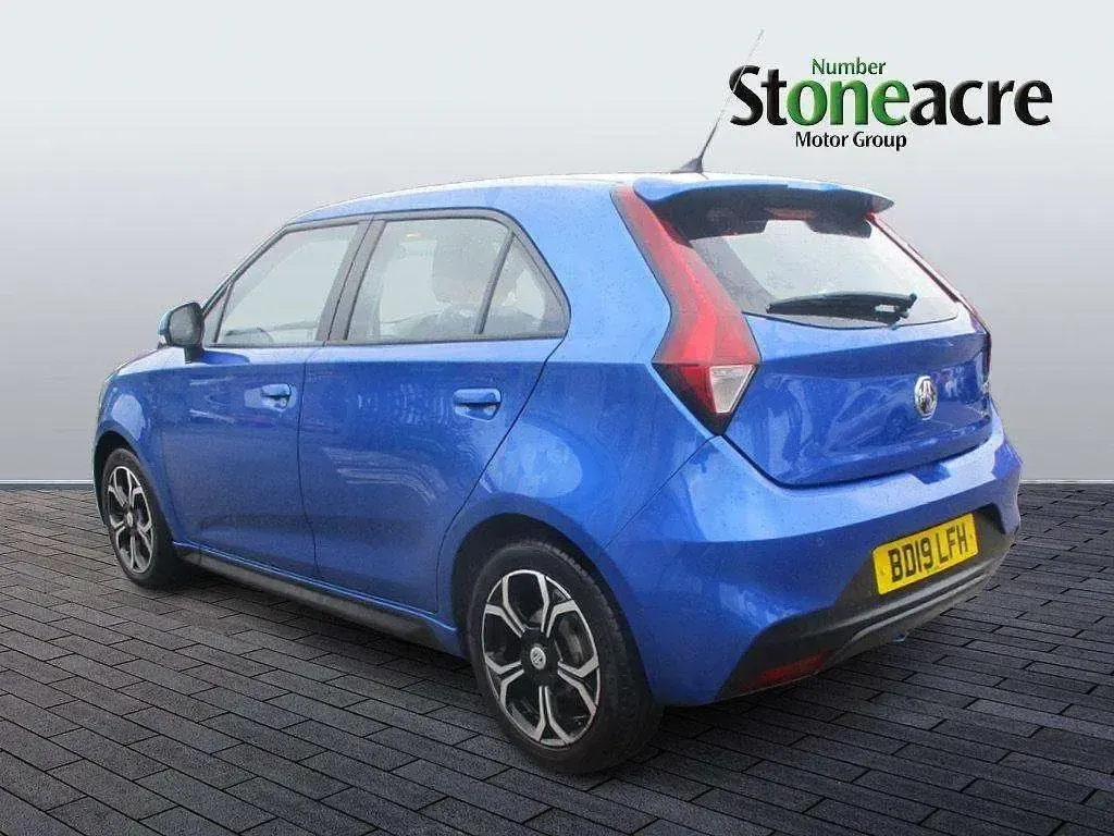 Used MG MG3 Excite 106 HP (77 kW) 2019 Blue Hatchback