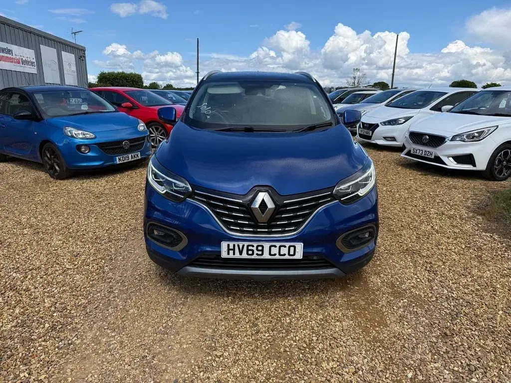 Used Renault Kadjar GT-Line 140 HP (102 kW) 2019 Blue SUV
