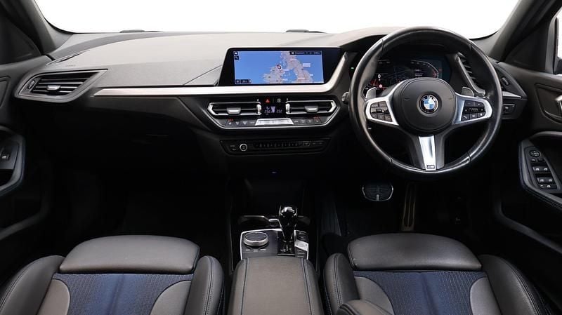 Used BMW 118 M Sport 150 HP (110 kW) 2023 Black Hatchback