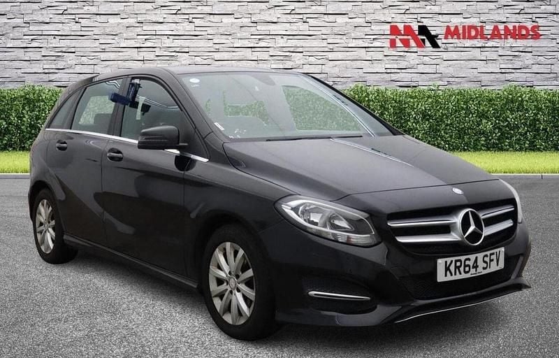 Black Used 2015 Mercedes B180 SE MPV | £6,000 (Fair price) - Image 1/3