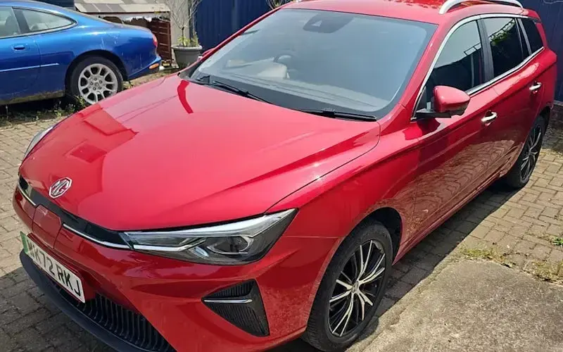 Used MG MG5 EV Trophy 114 kW (156 HP) 2022 Red Estate