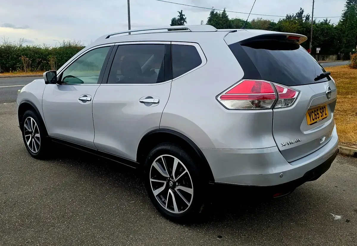 Used Nissan X-Trail N-TEC 130 HP (95 kW) 2015 Silver SUV