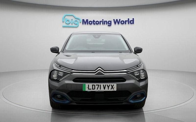 Used Citroën e-C4 Shine 100 kW (136 HP) 2023 Hatchback