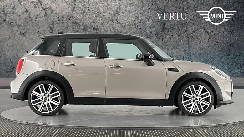 Used Mini Cooper Exclusive 136 HP (100 kW) 2022 Grey Hatchback