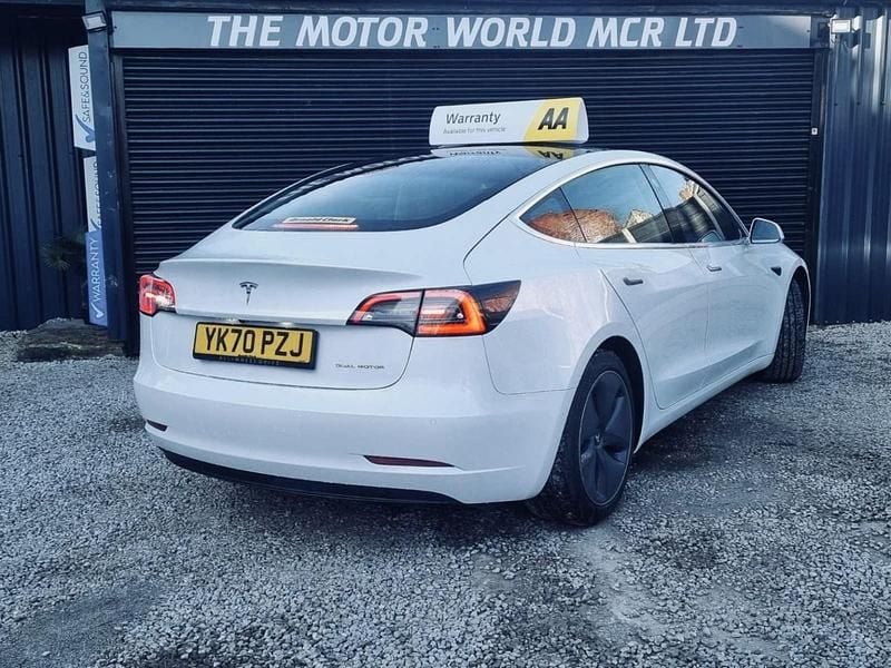 Used Tesla Model 3 Long Range AWD 77 kW (106 HP) 2020 White Sedan
