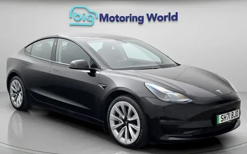 Used Tesla Model 3 Long Range AWD 366 kW (498 HP) 2021 Sedan