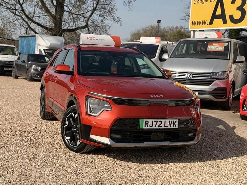 Usado Kia e-Niro 150 kW (204 HP) 2023 SUV