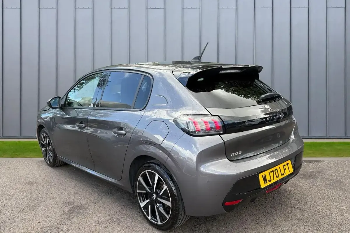 Used Peugeot 208 Allure Premium 99 HP (72 kW) 2020 Grey Hatchback