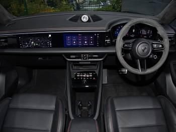 Used Porsche Macan Turbo 469 kW (639 HP) 2025 Grey SUV