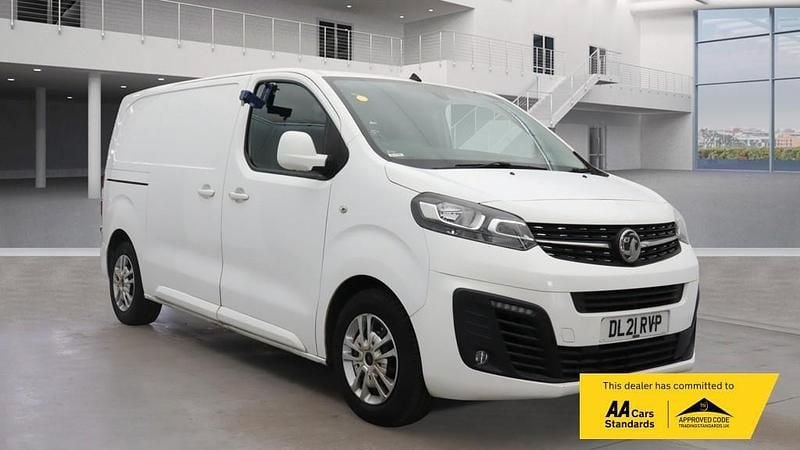 White Used 2021 Vauxhall Vivaro Sportive Van | £12,743 (Fair price) - Image 1/4