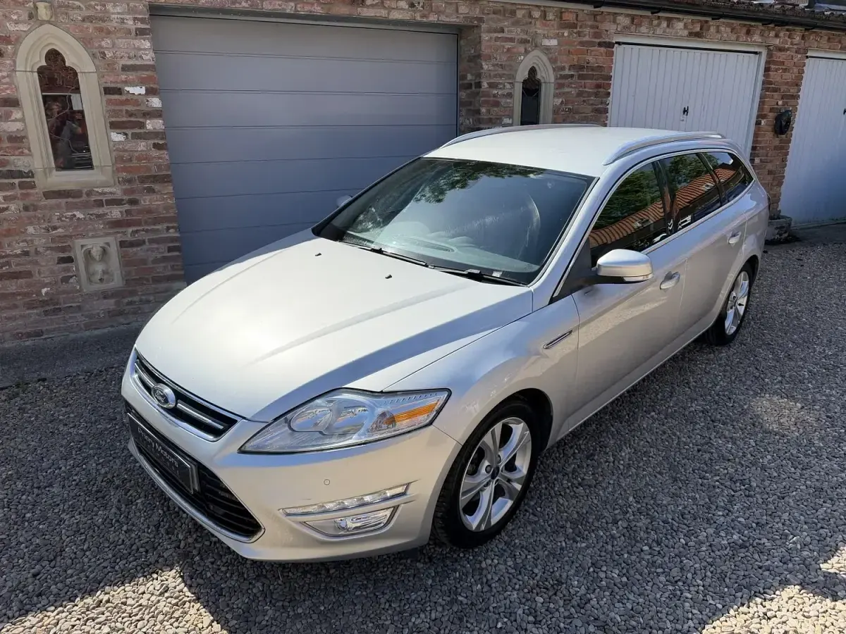 Used Ford Mondeo Business Edition 2014 Silver Estate