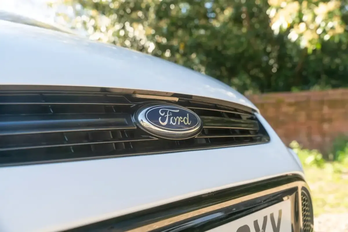 Usado Ford S-MAX Titanium X 163 CV (119 kW) 2013 Blanco Monovolumen