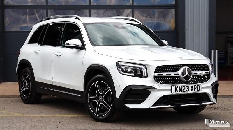 White Used 2023 Mercedes GLB200 Executive SUV | £29,990 (Fair price) - Image 1/4