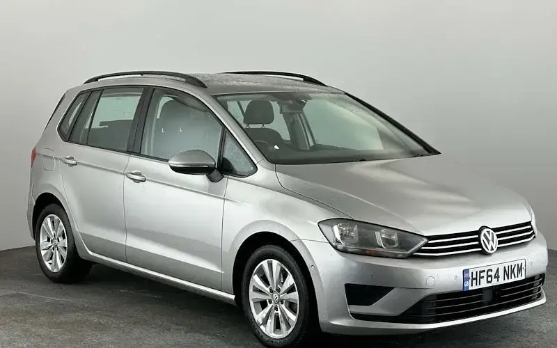 Used VW Golf VII SE 125 HP (91 kW) 2017 Hatchback