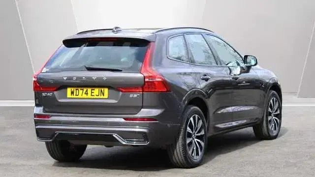 Second-hand Volvo XC60 Plus 250 CP (183 kW) 2025 SUV