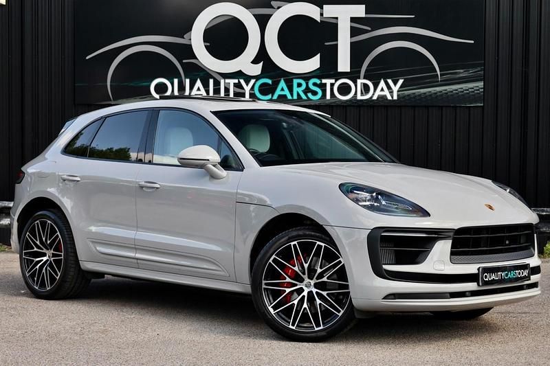 Grey Used 2023 Porsche Macan S SUV | £59,995 (Fair price) - Image 1/4