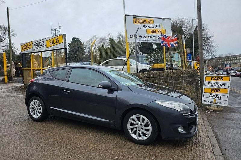 Used 2013 Renault Mégane III Dynamique Coupe | £1,495 (Good price) - Image 1/1