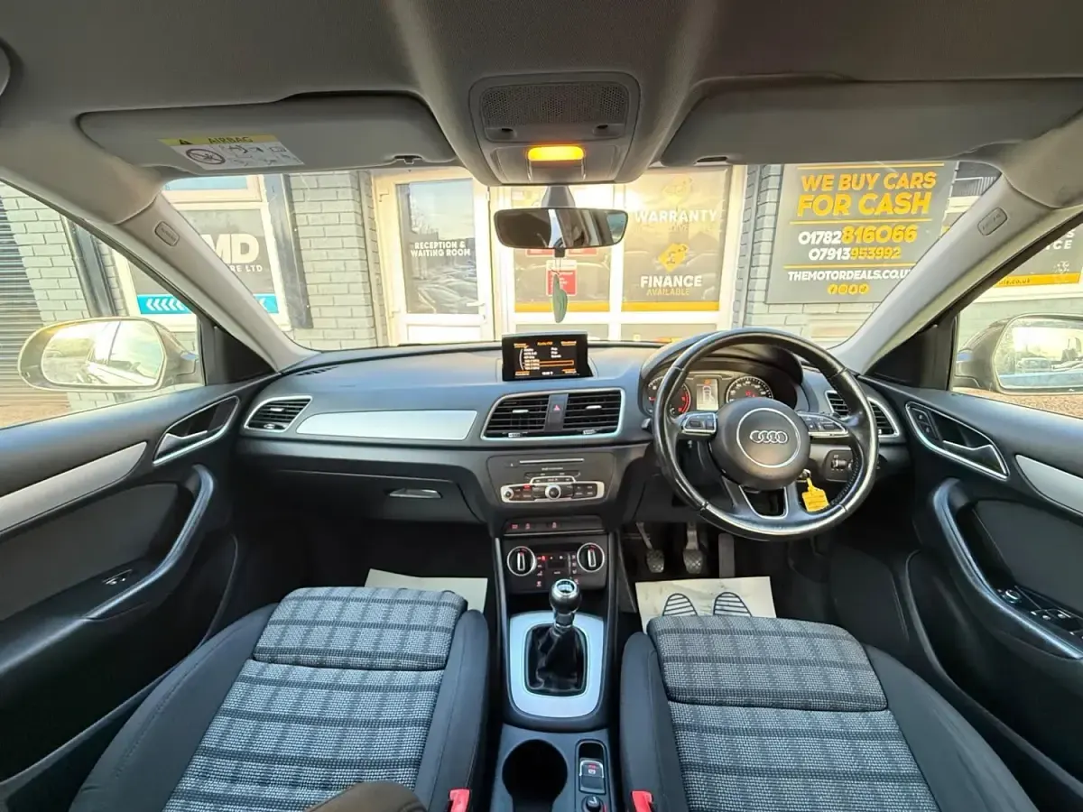 Usado Audi Q3 Comfort 2015 Castanho SUV