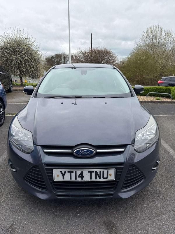 Used Ford Focus Zetec 2014 Grey Hatchback
