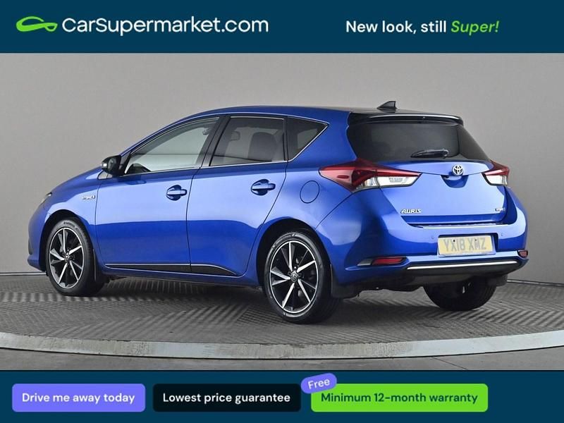 Used Toyota Auris Design 136 HP (100 kW) 2018 Blue/black Hatchback