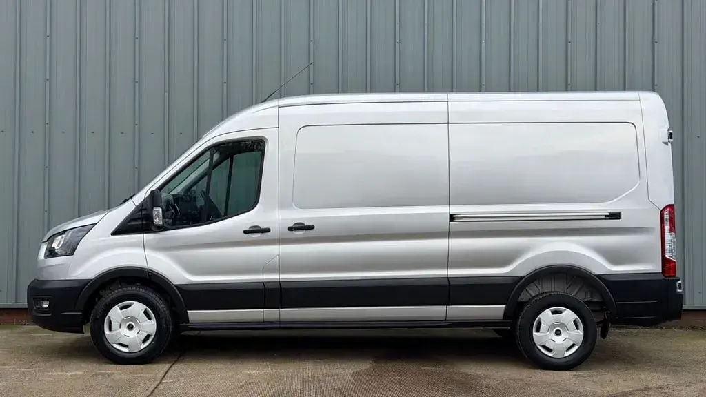 Used Ford Transit Trend 130 HP (95 kW) 2024 Silver Van