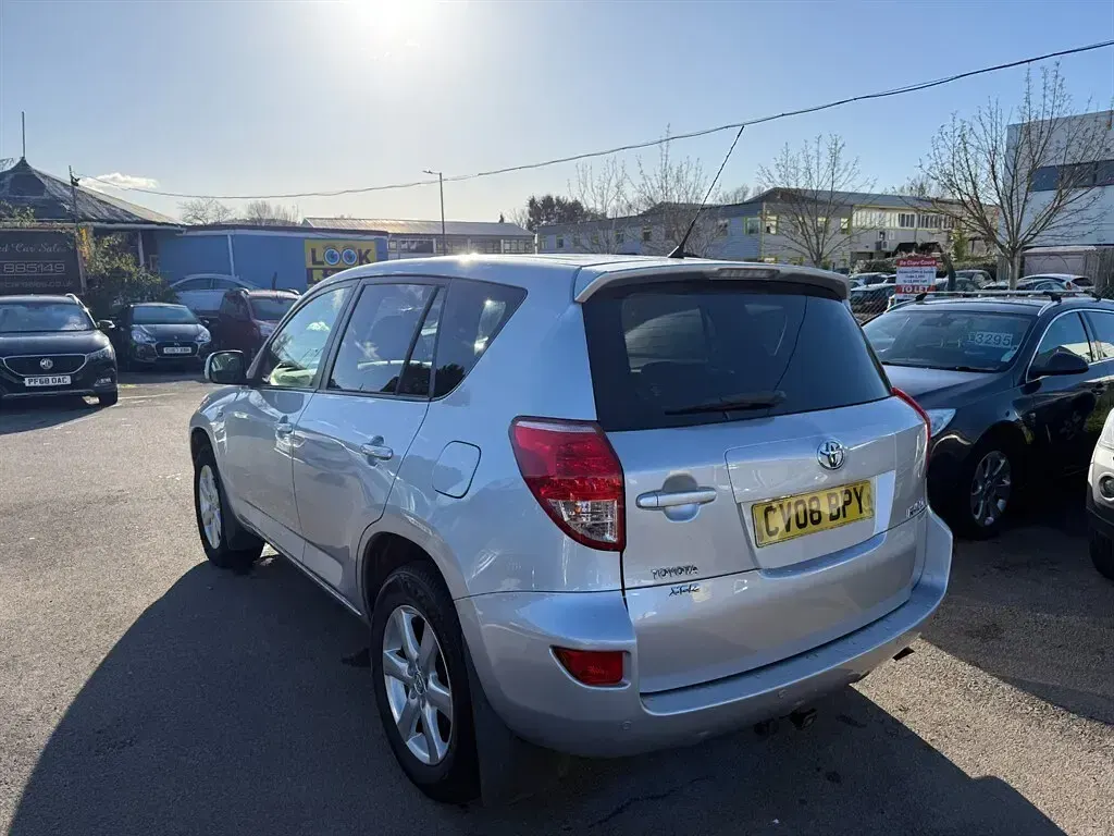 Used Toyota RAV4 150 HP (110 kW) 2008 Silver SUV