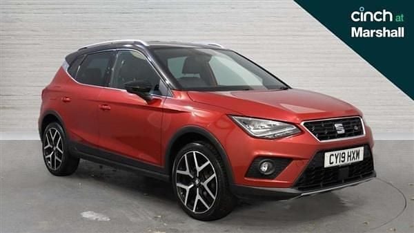 Red Used 2019 Seat Arona FR Sport SUV | £12,325 (Fair price) - Image 1/4