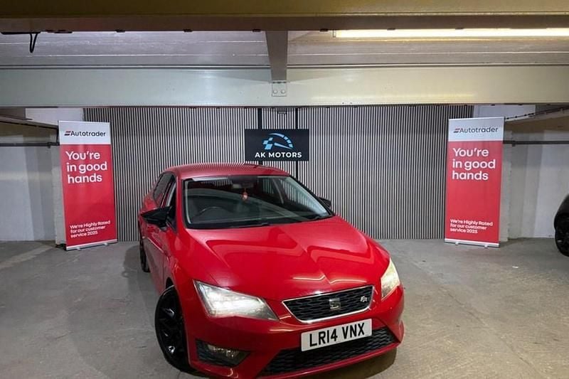 Red Used 2014 Seat Leon FR Hatchback | £3,995 (Fair price) - Image 1/1