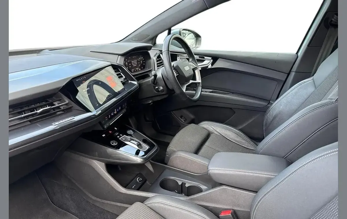Used Audi Q4 e-tron S-Line 150 kW (204 HP) 2023 Blue SUV