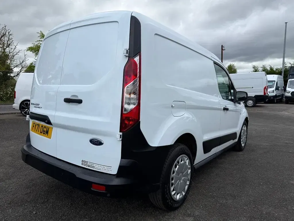 Used Ford Transit Connect S 75 HP (55 kW) 2021 White MPV