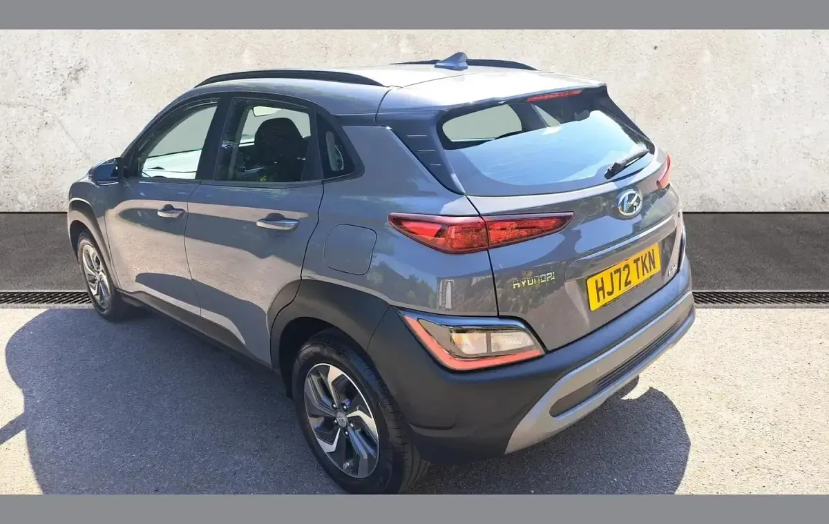 Used Hyundai Kona SE 139 HP (102 kW) 2023 Grey SUV