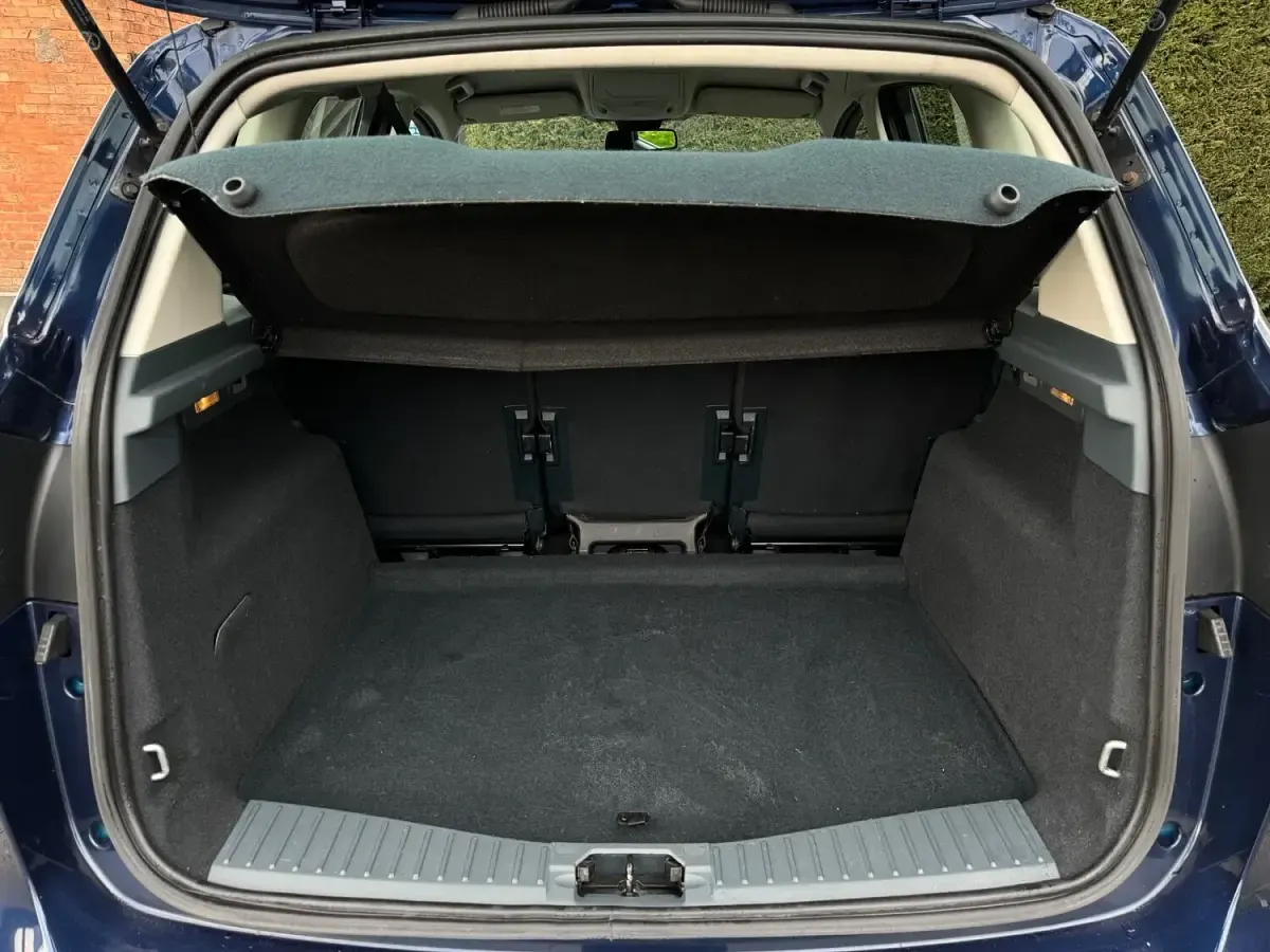 Used Ford C-MAX Titanium 125 HP (91 kW) 2013 Blue MPV