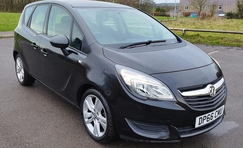 Used Vauxhall Meriva Club 2016 Black MPV