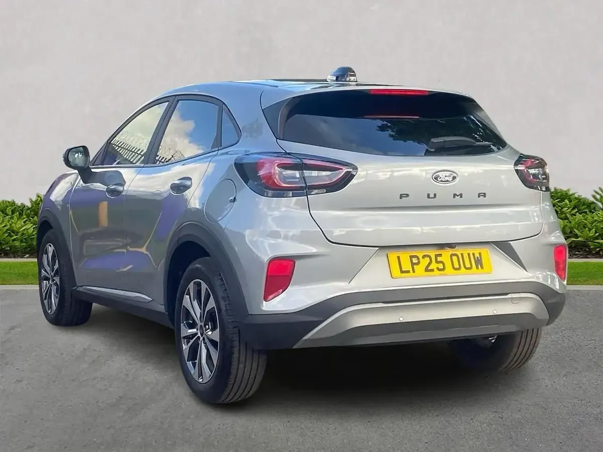 Used Ford Puma Titanium 125 HP (91 kW) 2025 Silver SUV