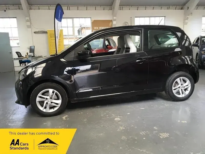 Begagnad Seat Mii 2013 Svart Halvkombi