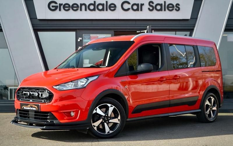 Used Ford Tourneo Active 120 HP (88 kW) 2021 Estate