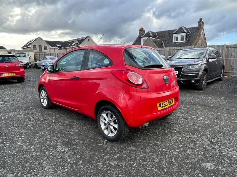 Używany Ford Ka Studio 69 KM (50 kW) 2013 Czerwony Hatchback