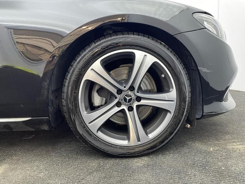 Used Mercedes E200 SE 184 HP (135 kW) 2018 Black Sedan