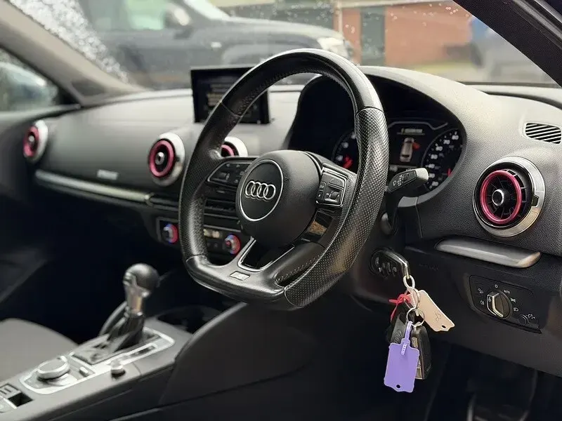 Used Audi A3 S-Line 150 HP (110 kW) 2017 Blue Hatchback