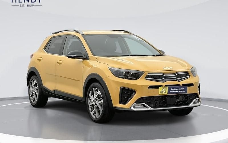 New 2025 Kia Stonic GT-Line S SUV | £22,999 (Fair price) - Image 1/4
