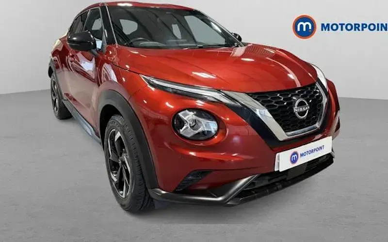 Usado Nissan Juke N-Connecta 114 HP (83 kW) 2023 SUV
