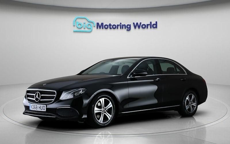 Used Mercedes E200 SE 184 HP (135 kW) 2019 Black Sedan