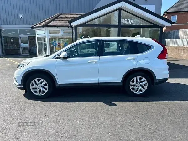 Used Honda CR-V SE 120 HP (88 kW) 2016 White SUV