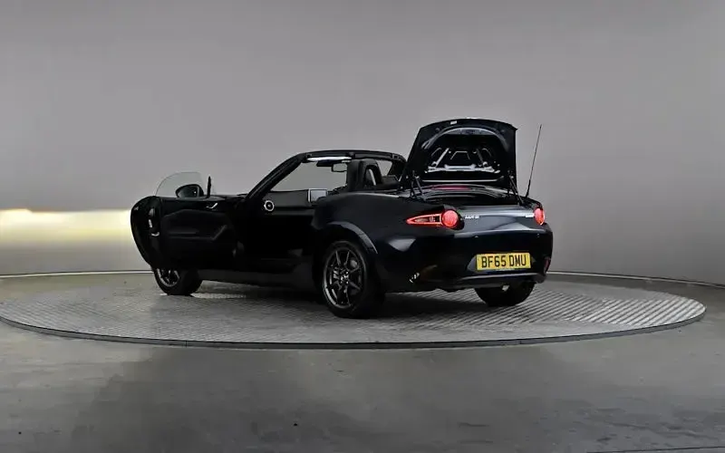 Used Mazda MX5 Inclusive 131 HP (96 kW) 2015 Black Cabriolet