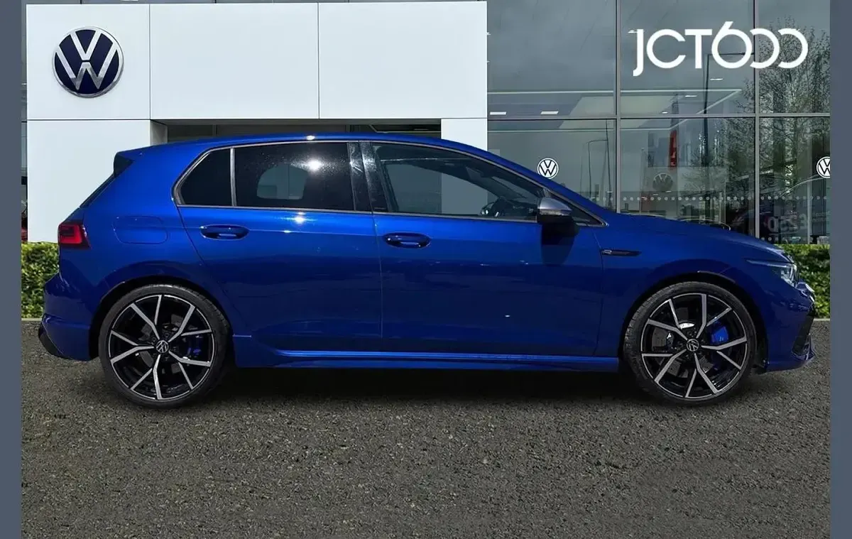 Used VW Golf VIII R 320 HP (235 kW) 2023 Blue Hatchback