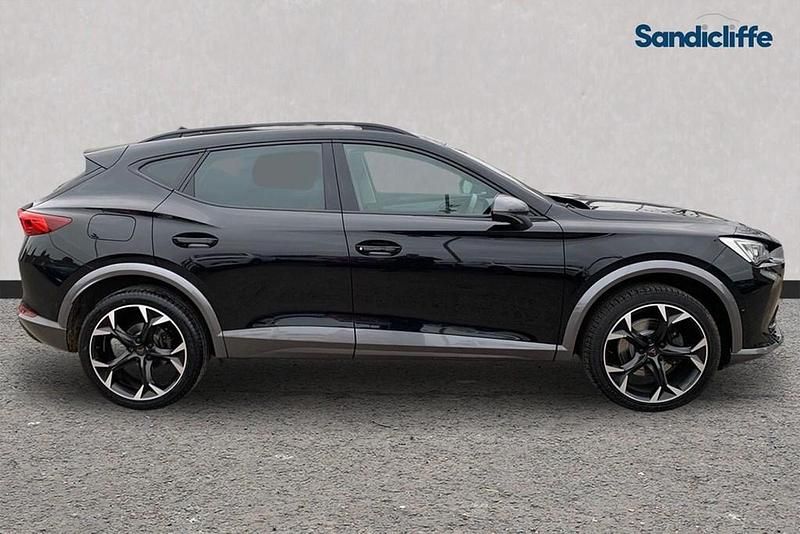 Used Cupra Formentor 150 HP (110 kW) 2025 Metallic  midnight black SUV
