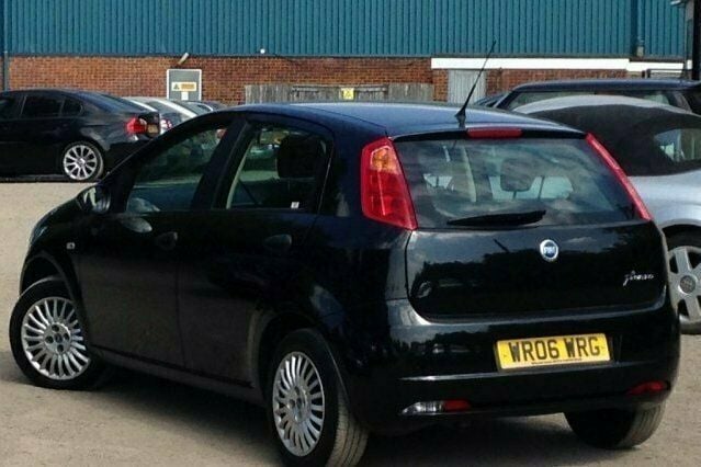 Used Fiat Grande Punto 65 HP (47 kW) 2006 Hatchback