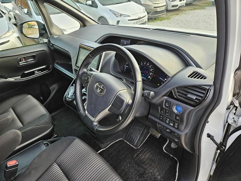 Used Toyota Noah 2026 White MPV