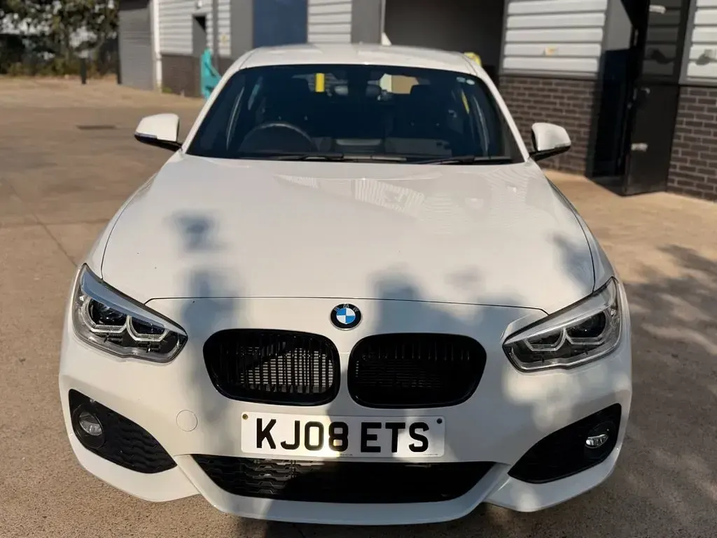 Used BMW 118 M Sport 150 HP (110 kW) 2017 White Hatchback