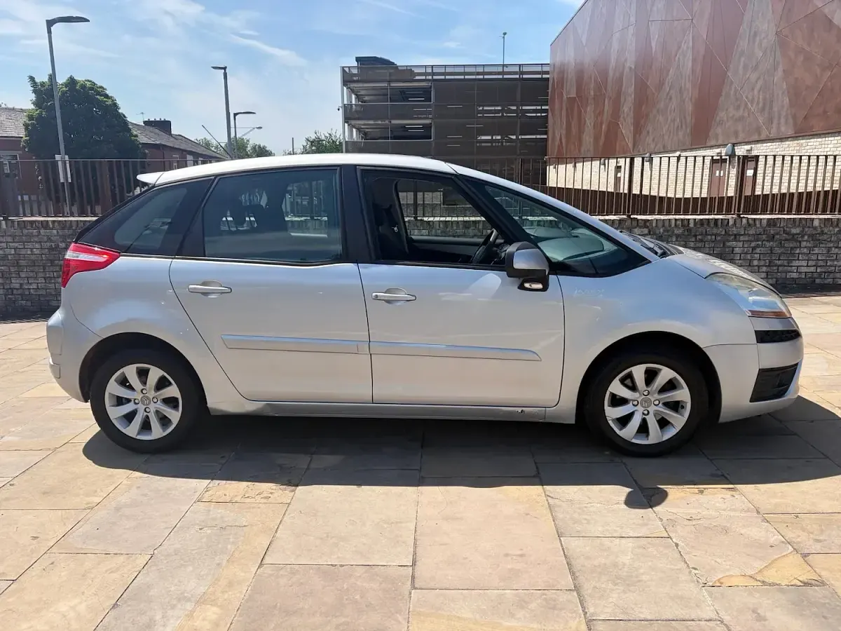 Used Citroën C4 Picasso VTR Sport 2009 Silver MPV